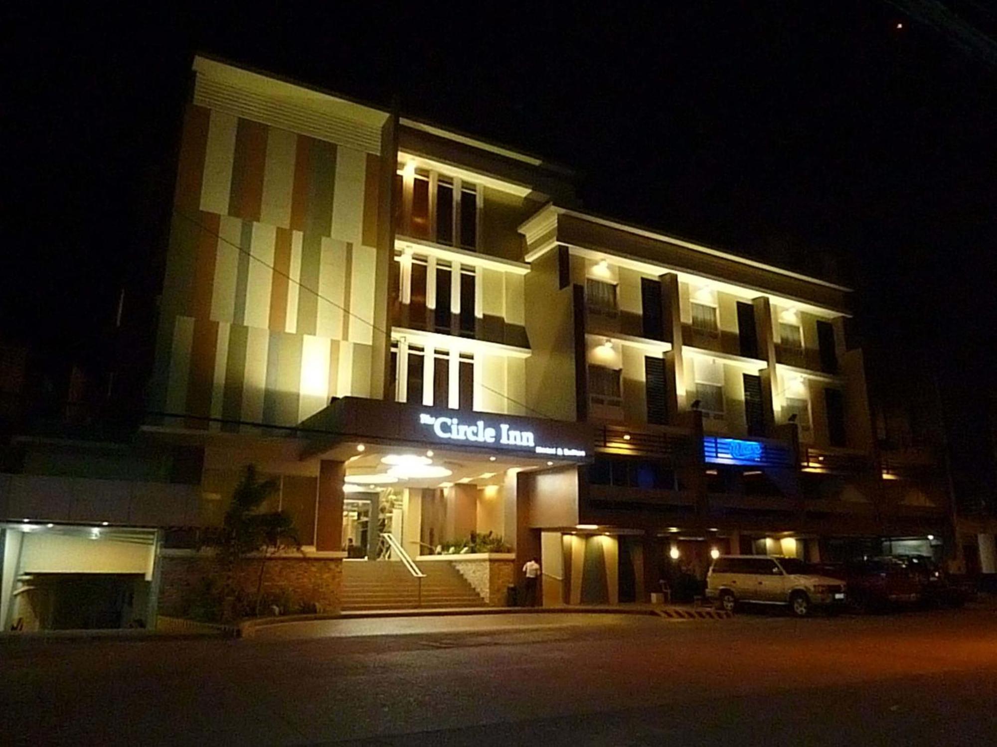 Circle Inn - Iloilo City Center Esterno foto